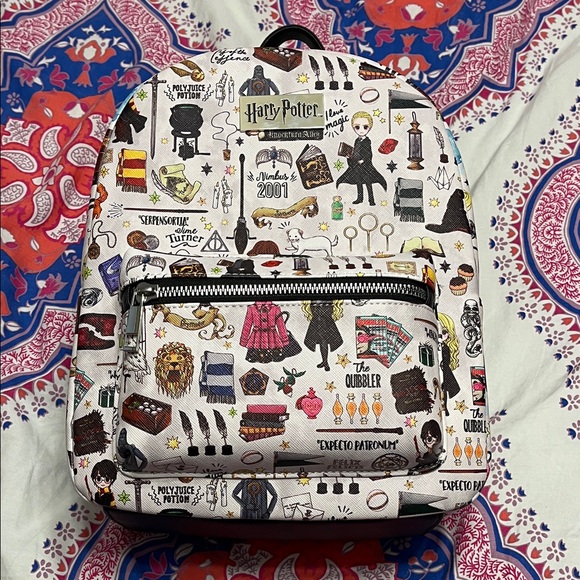 Harry Potter Mini Backpack NWOT - Picture 3 of 10